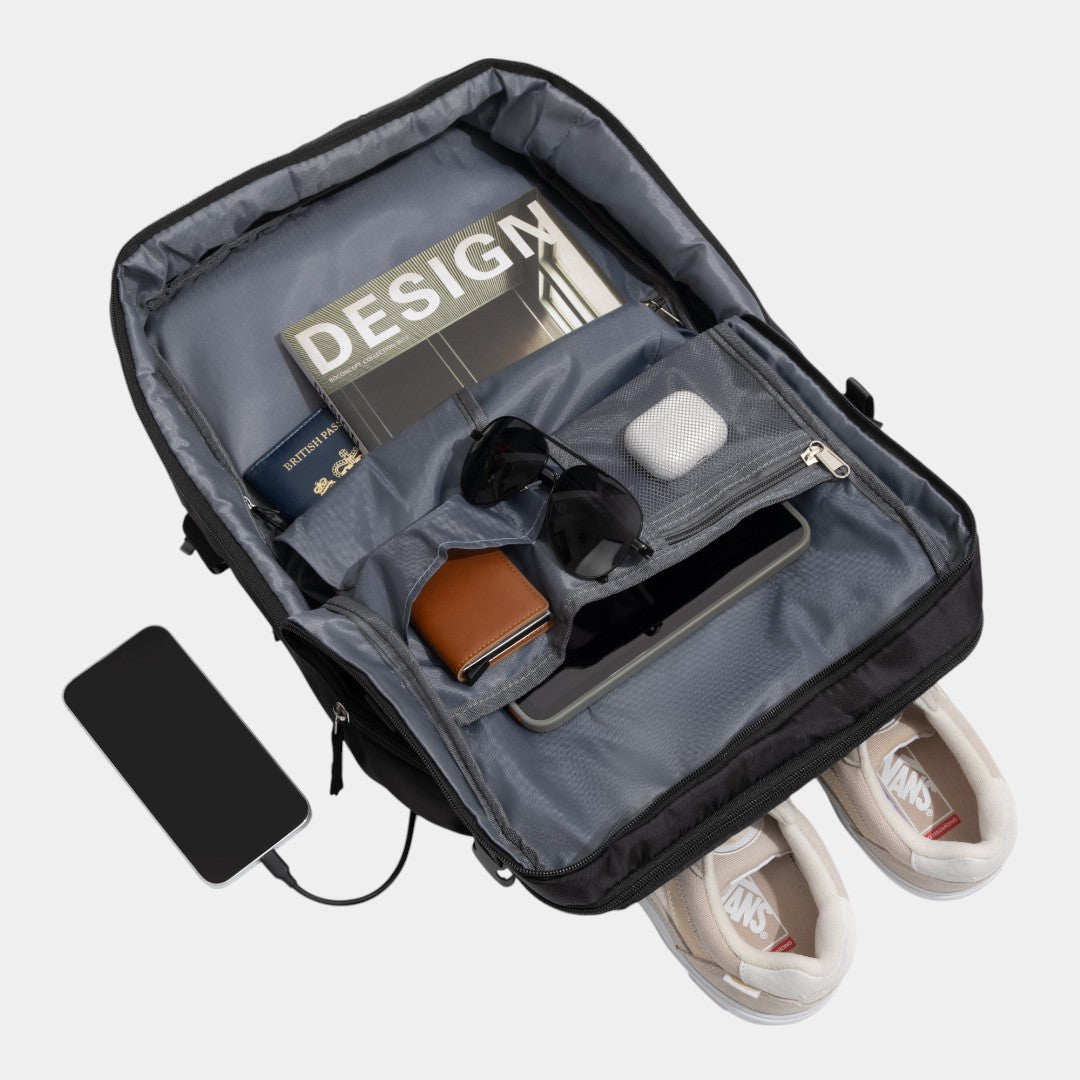 Women’s travel backpack with anti-theft pockets, laptop sleeve, wet compartment, and 180° flip opening for organised travel