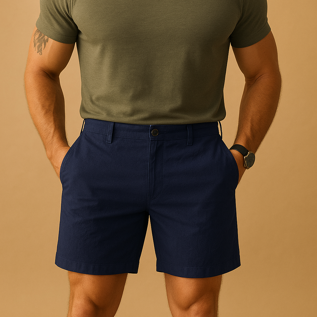 Men’s elegant summer shorts with relaxed fit and breathable fabric, perfect for staying cool on hot days and looking sharp at casual events