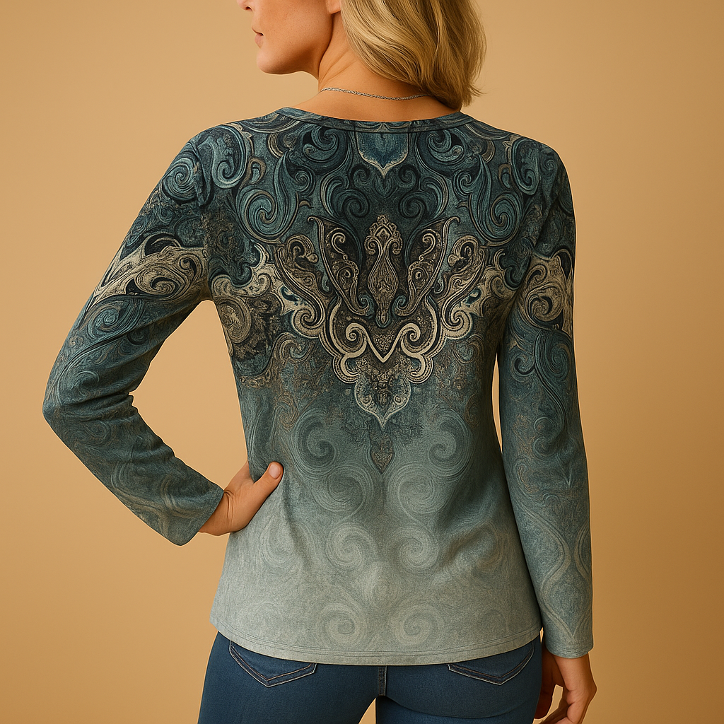 Light summer blouse for women with flattering feminine fit and breathable fabric, ideal for warm days and sunny outings.