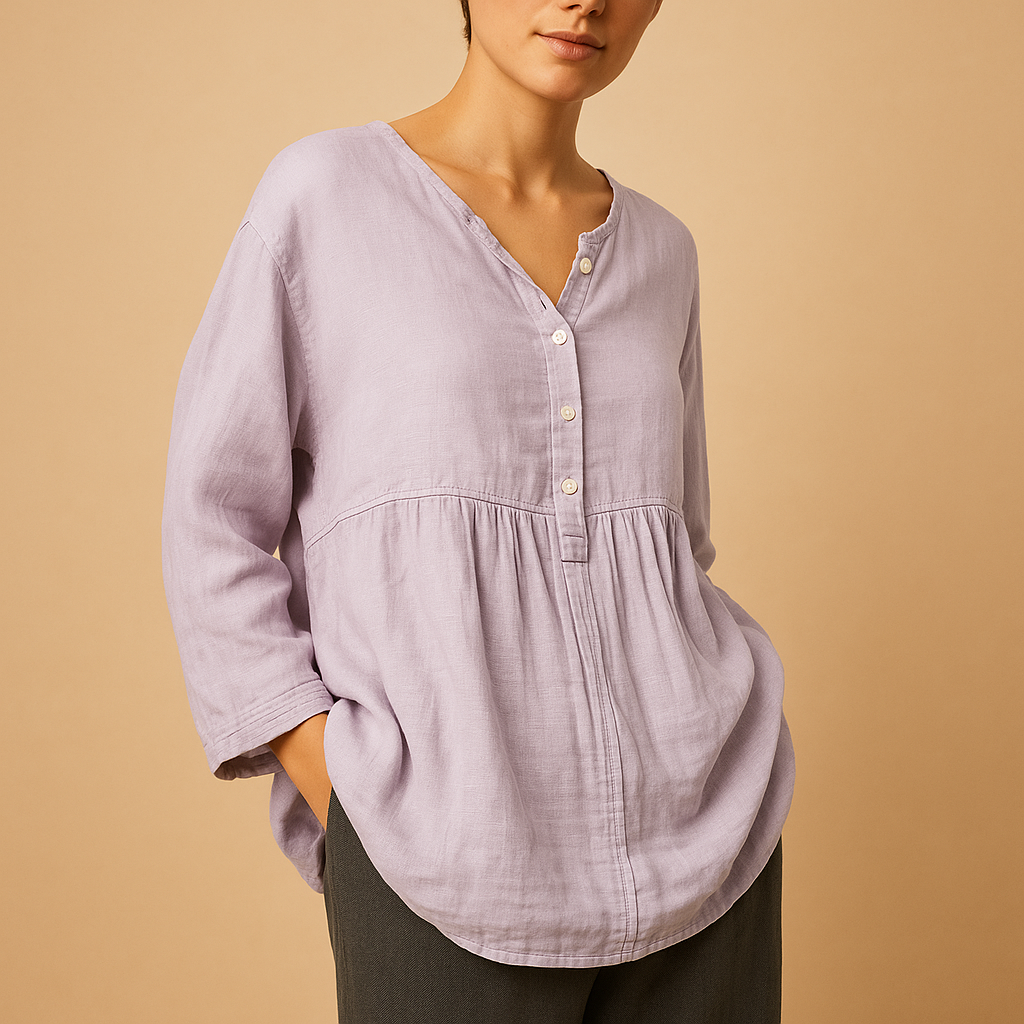 Lightweight oversized summer blouse for women with loose fit, ideal for casual outings and sunny vacation days.