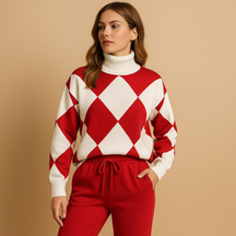 Women’s lounge set with comfortable sweatshirt and joggers in beige, red, blue, and black, ideal for relaxing at home or casual outings