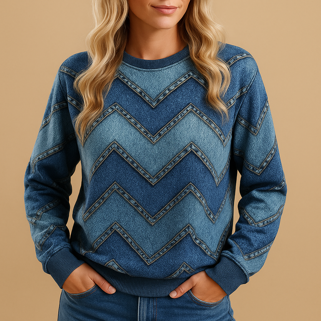 Loose-fit pullover sweater for women made of breathable air-layer fabric, perfect for casual wear in spring, autumn, and winter.
