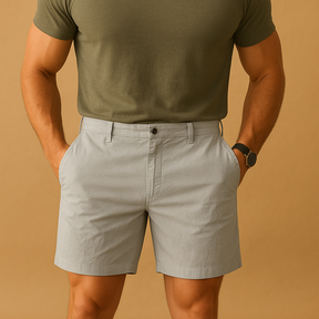 Men’s elegant summer shorts with relaxed fit and breathable fabric, perfect for staying cool on hot days and looking sharp at casual events