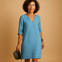 Flattering summer dress for women in lightweight fabric with flowy design, ideal for beach days, terrace outings, and warm-weather style.