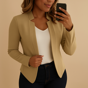 Women’s lightweight blazer with lapel collar and regular fit, perfect for spring and summer office or casual outfits.