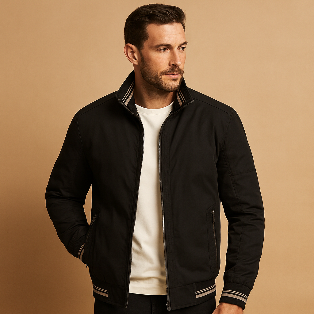 Men’s lightweight summer jacket with breathable fabric, functional pockets, and modern design, ideal for casual and formal wear.