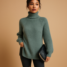 Women’s soft turtleneck sweater with elegant fit and warm texture, perfect for autumn and winter layering or stylish everyday wear.
