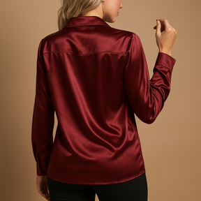Timeless elegant blouse for women with classic collar and lightweight fabric, ideal for workdays or casual outings year-round.