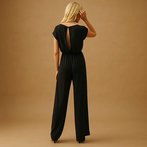 Women’s V-neck summer jumpsuit with wide legs in light blue, black, or navy, ideal for warm days, outings, or relaxed occasions.